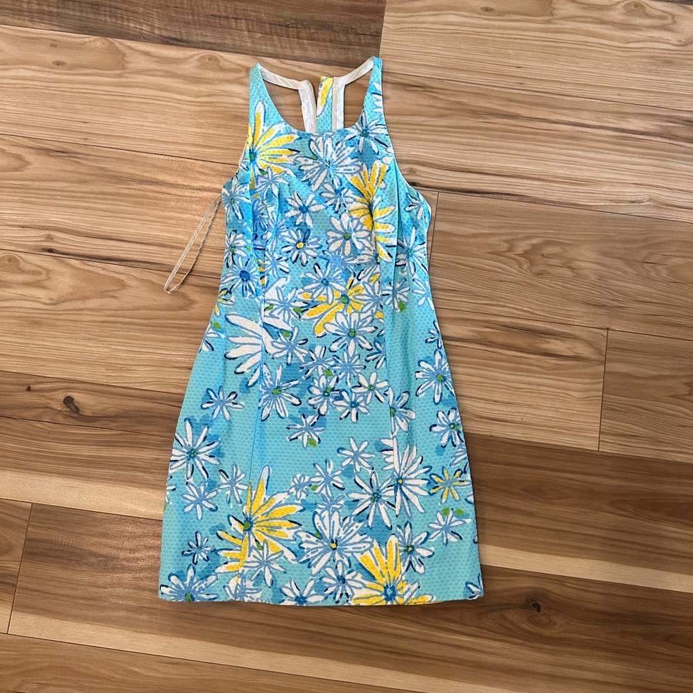 Lilly Pulitzer Grayes Shift - Size 4 - Breakwater Blue Daisy